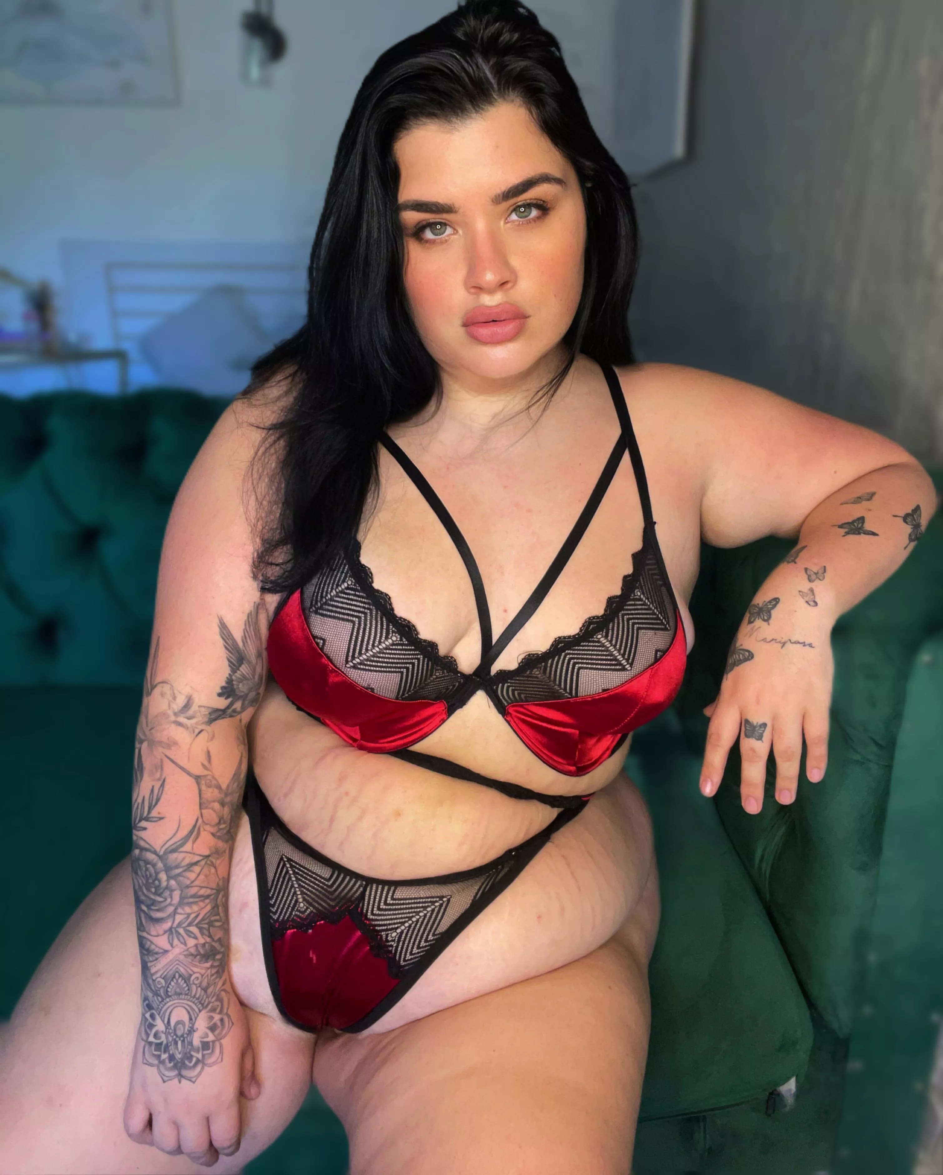 Do you like red on me? ❤️ posted by xoxodrew