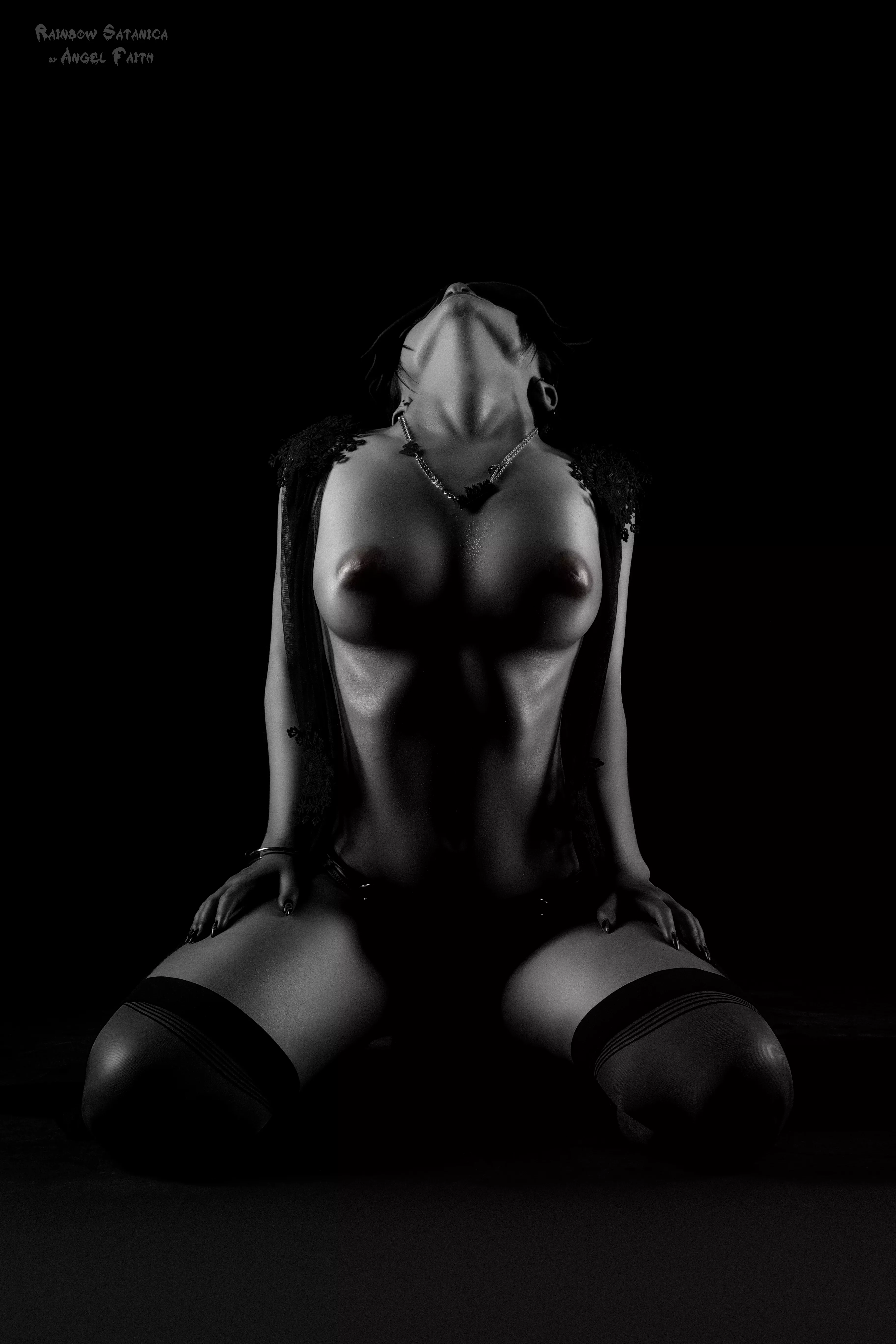 Enjoy the aesthetics of my body posted by TatyanaVikernes