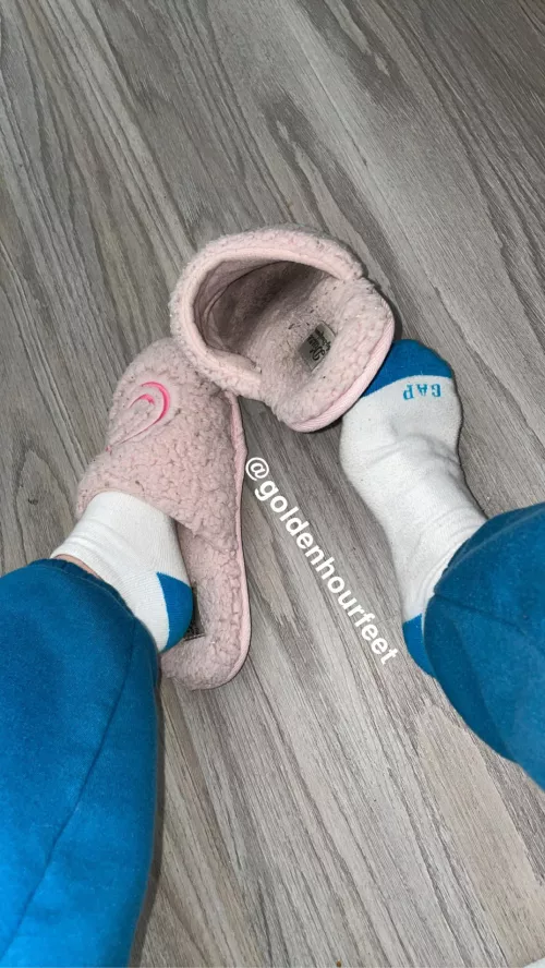 Getting so smelly in these slippers😈 by goldenhourfeet