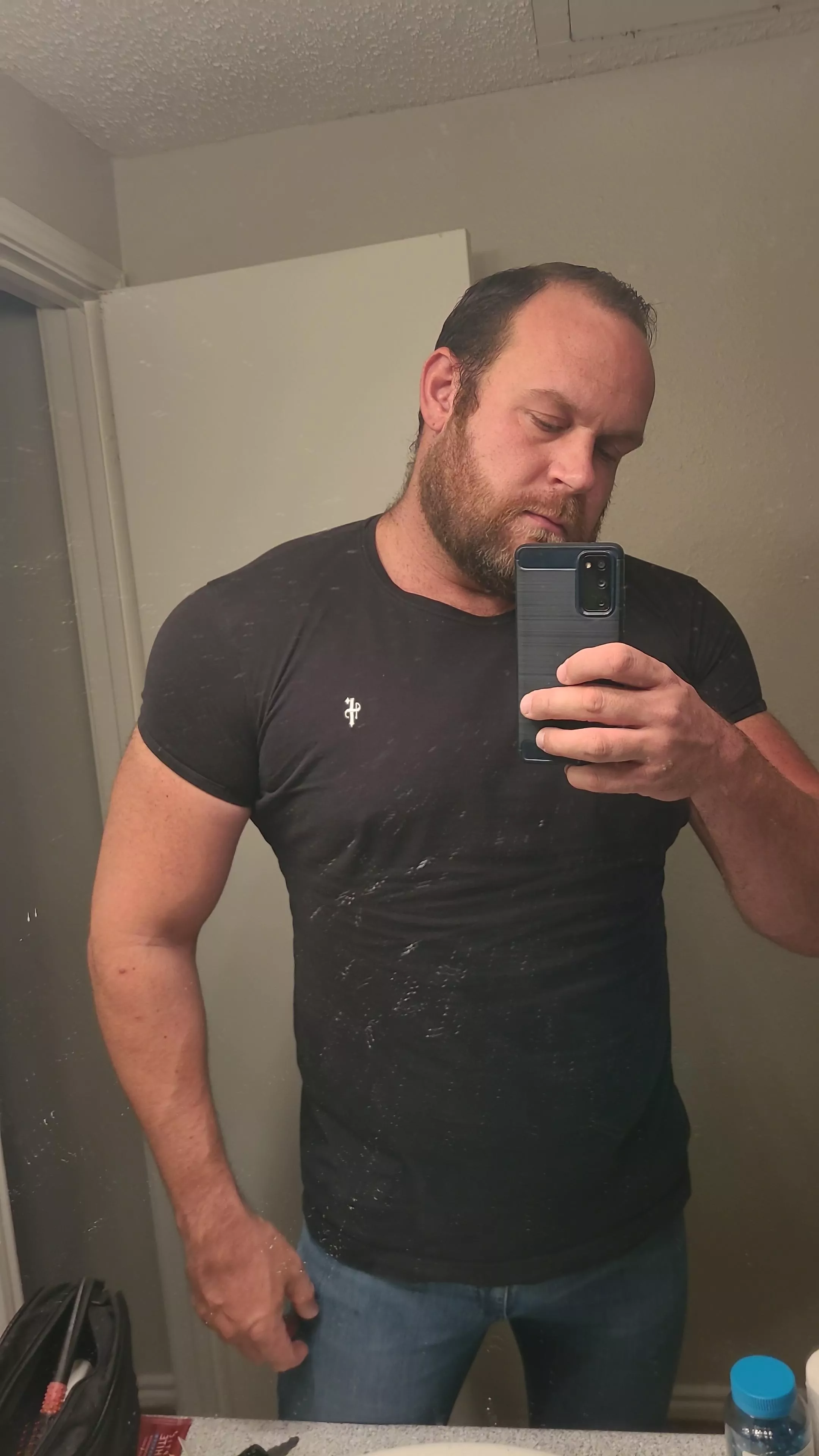 Going to hang out with a friend posted by phlfa