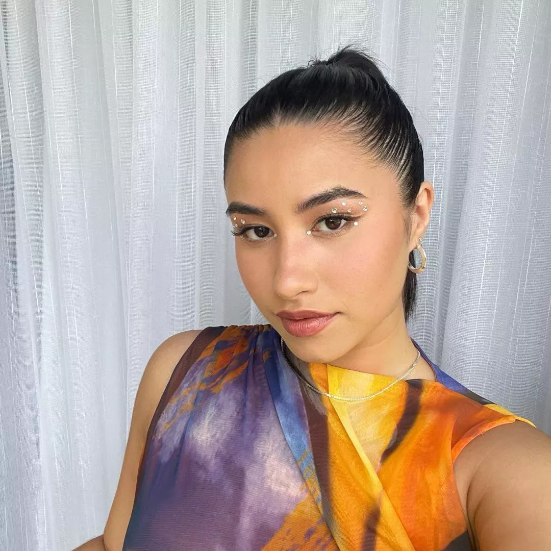 half-asian bombshell posted by lochardy1029