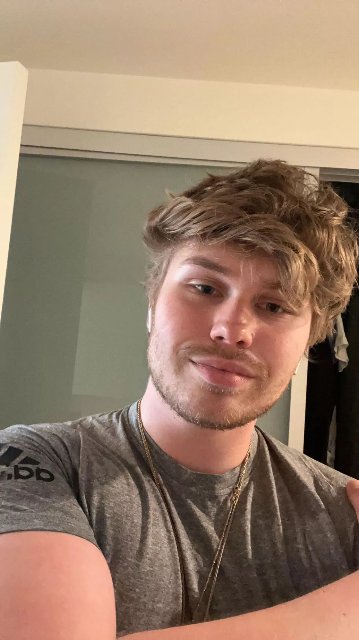 Hi friends good morning posted by iconic_jordd