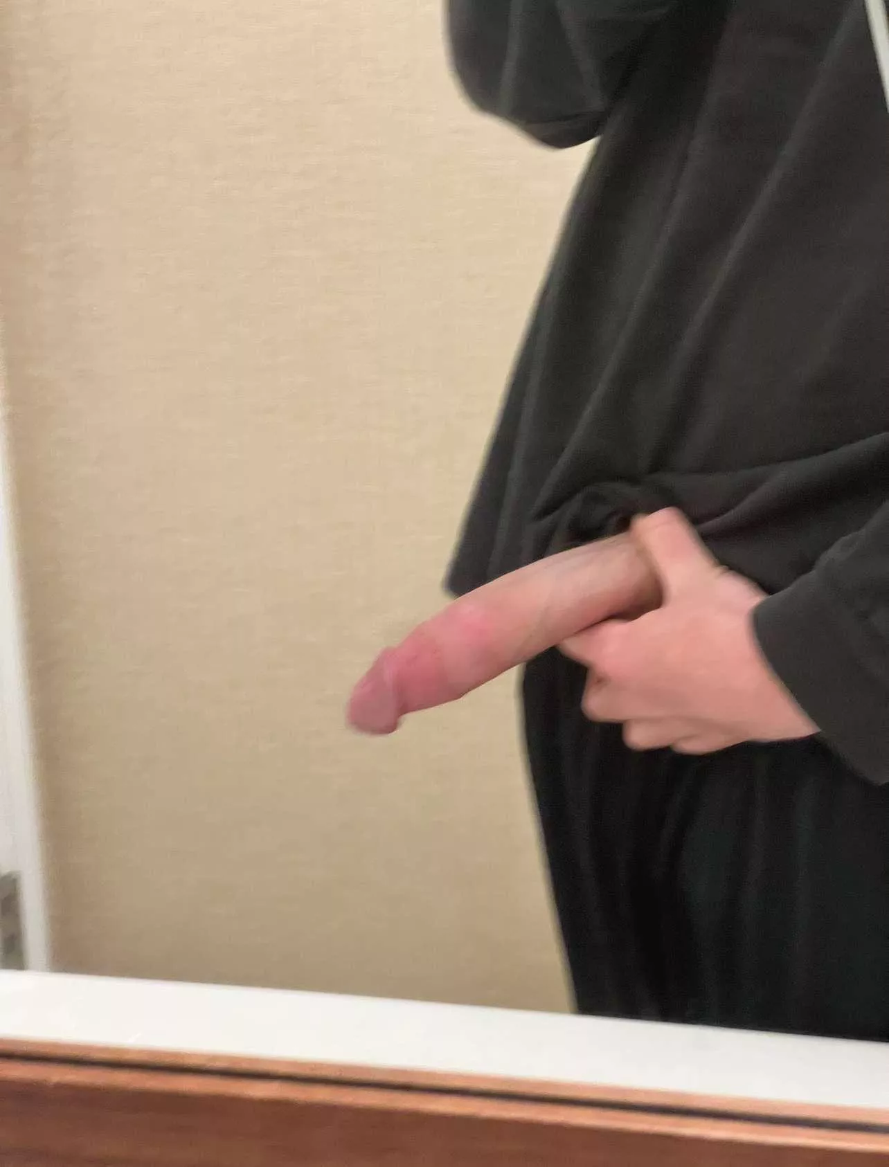 hmu 4 snap (19) posted by DebtIcy906