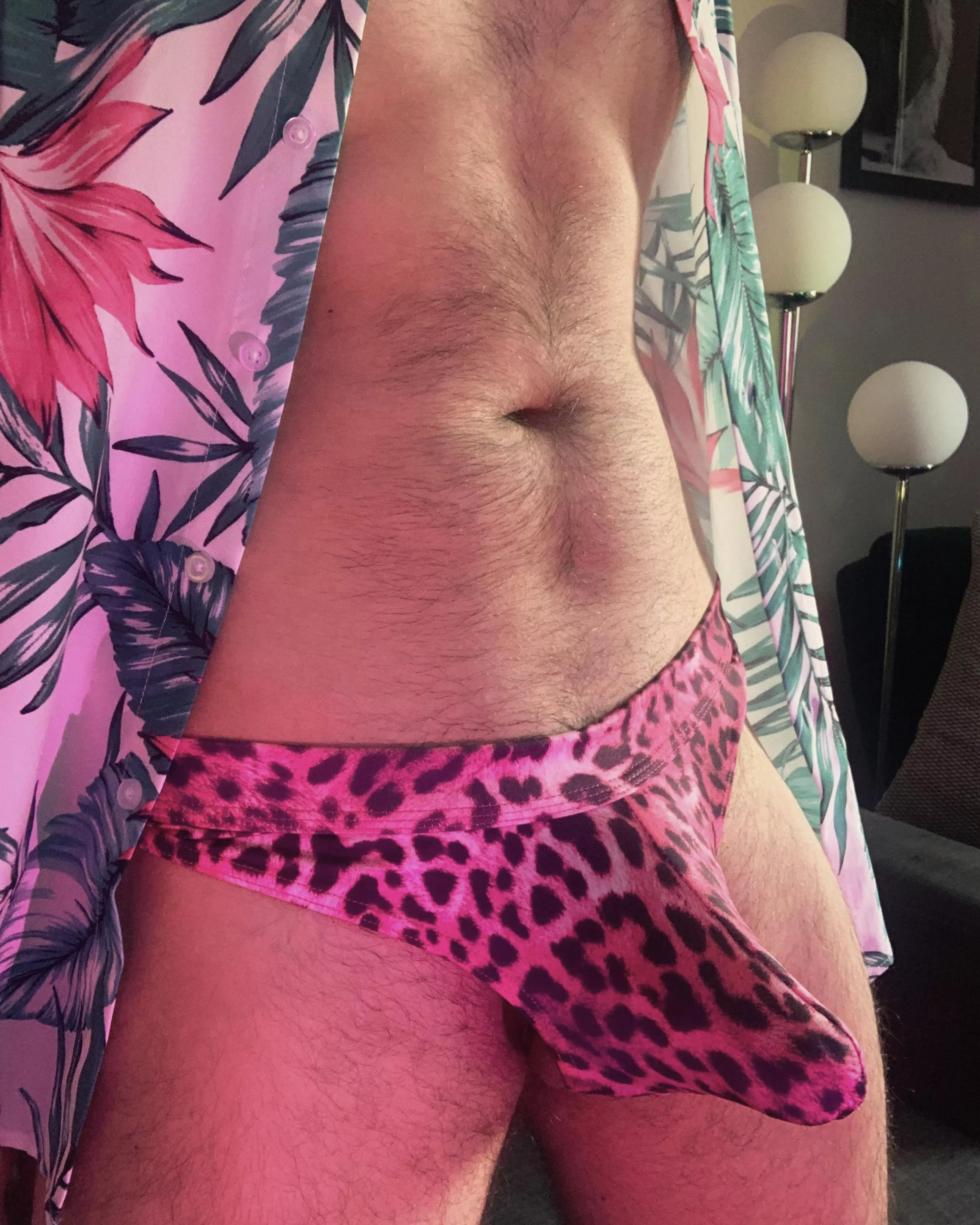 Hot pink posted by DalNiente_