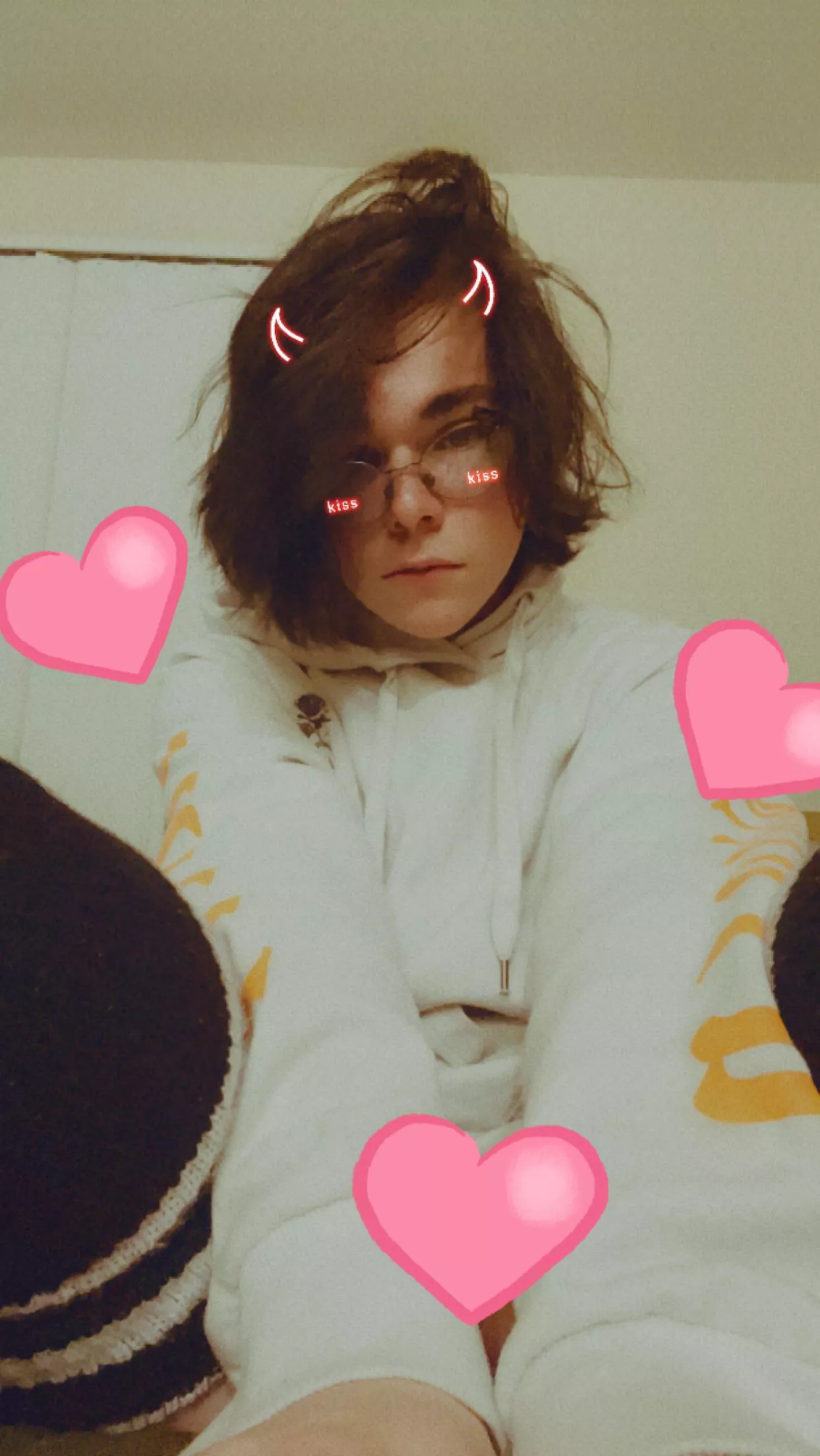 In a silly goofy goose mood :3 posted by Nitrotanker