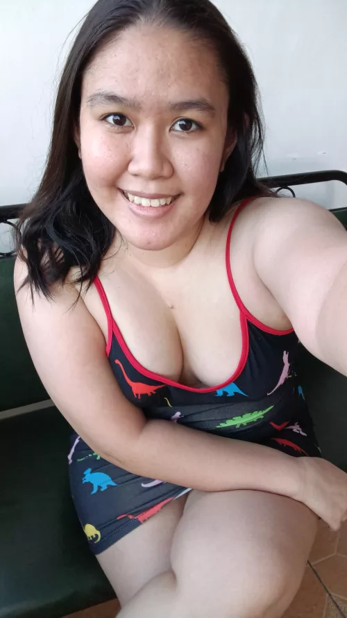 Just taking a break in the middle of a busy hump day! by Acel32