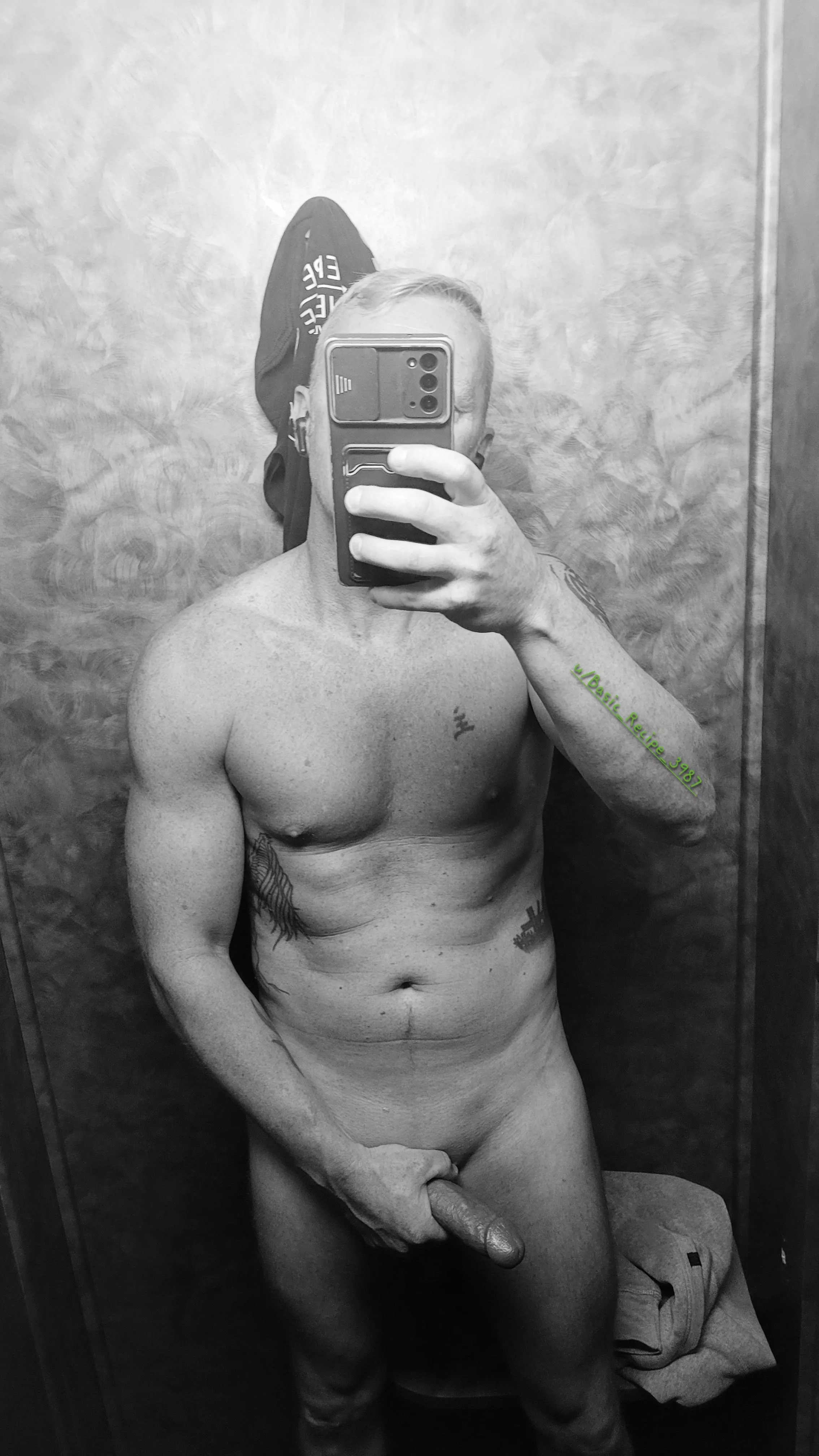 (M) [42] What the ladies don't see at the gym. Post workout tan session posted by Basic_Recipe_3987