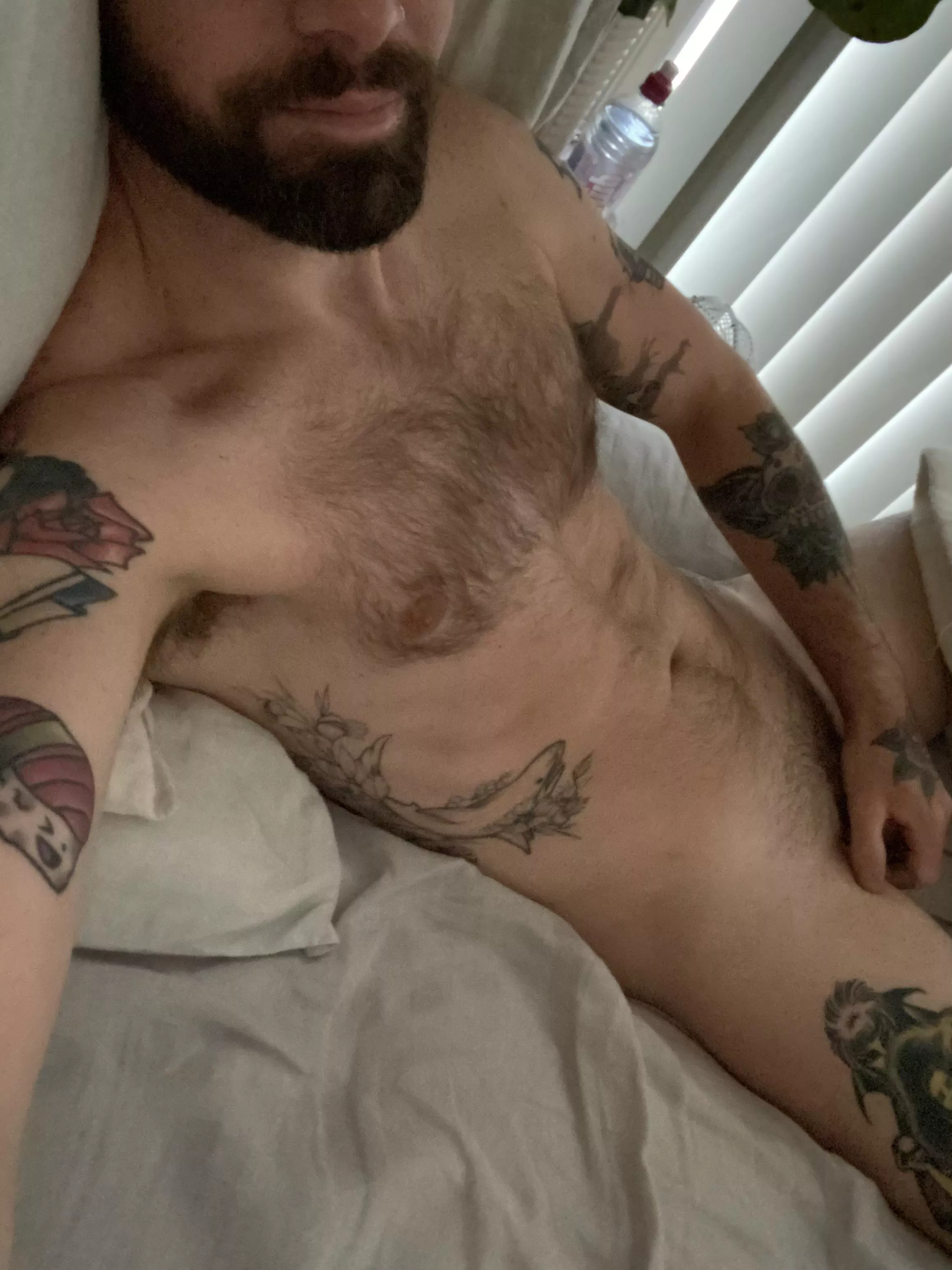 Mornin' gents 😏 posted by brennefatale