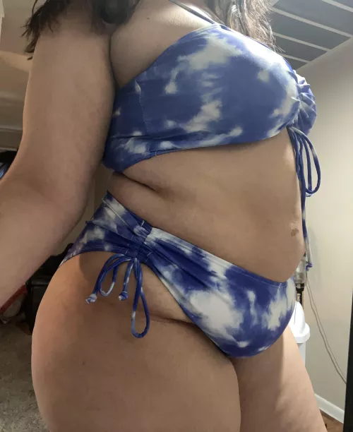 Pool sex? ❤️‍🔥 by Material_Ad_3845