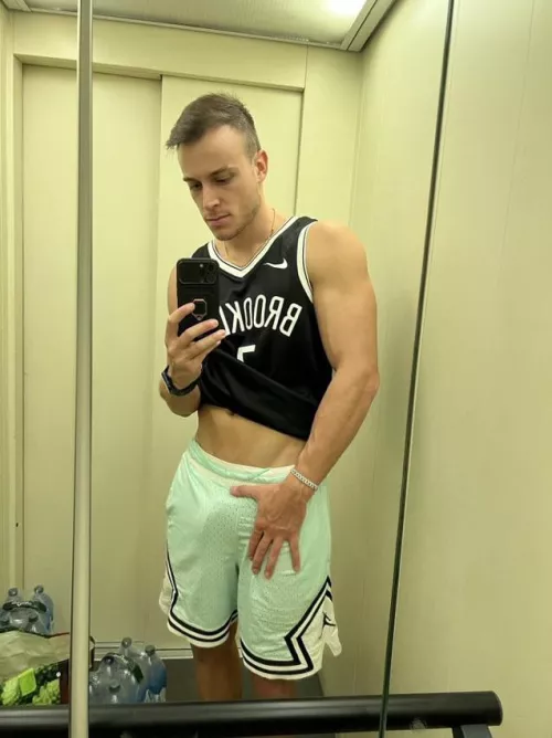 Rate me 🥵 by Defiant-Suspect2905