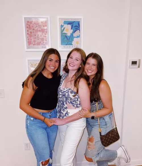 Roomates by knightplayaa