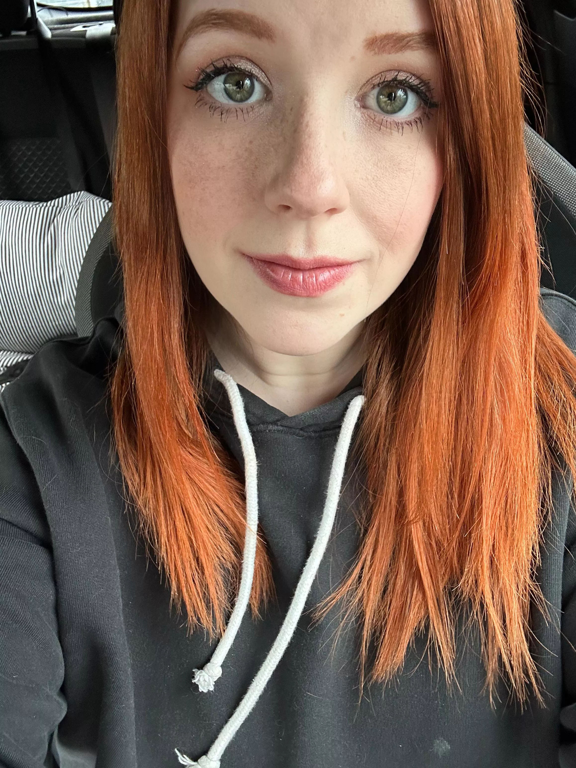 This is my serious face 😤 [F28] posted by snildeep