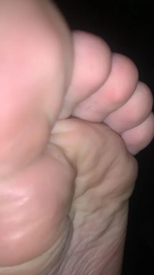 Toes !!! by FitFortune3761