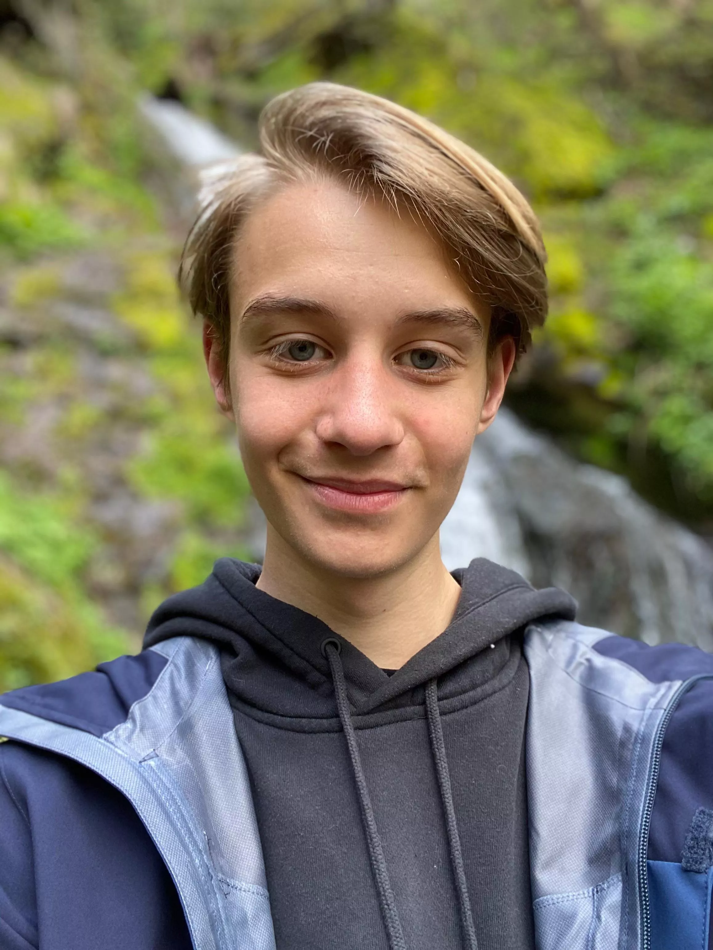 Who doesn’t love hikes trough nature? posted by Thijs--