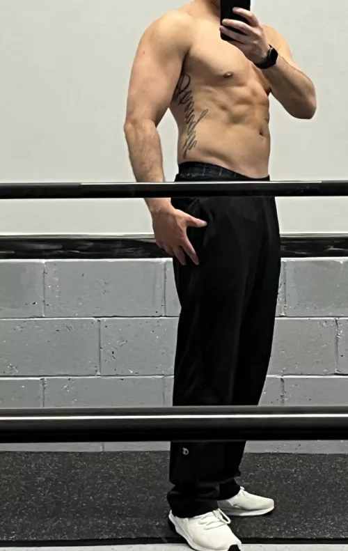 Who wants to train? 💪 [m] by Fit_Advertising8975