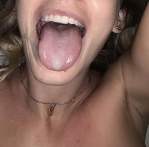 Would you cum in my mouth? 😍😇 by hcb_liz