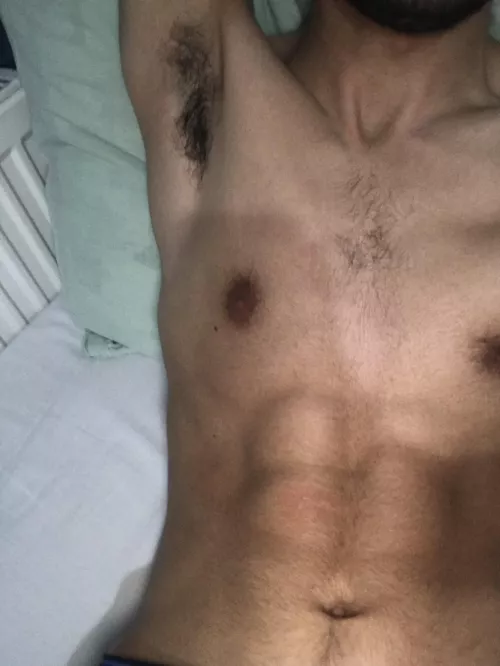 Young and sweaty by banumerkel