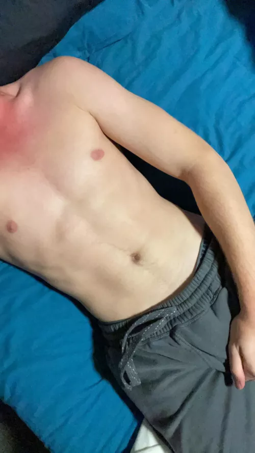 19 aus, horny hmu @blake_r20234605 by Hot-Distribution1528