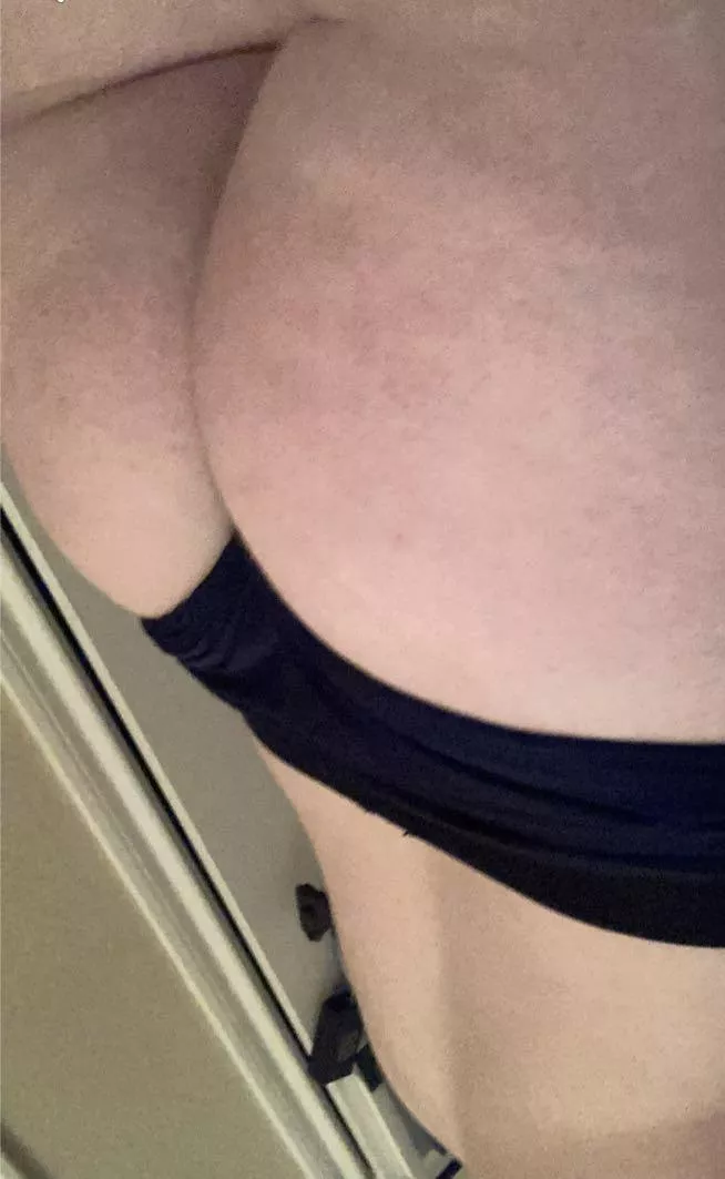 21 m add davis_west23 posted by B_dow15