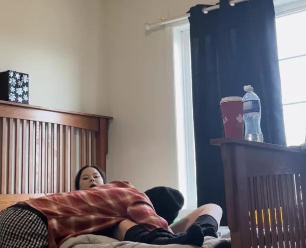 A few guys have been using this pussy on the side lately, would you still eat it for mommy?👸🏻 by KeelyMilfe