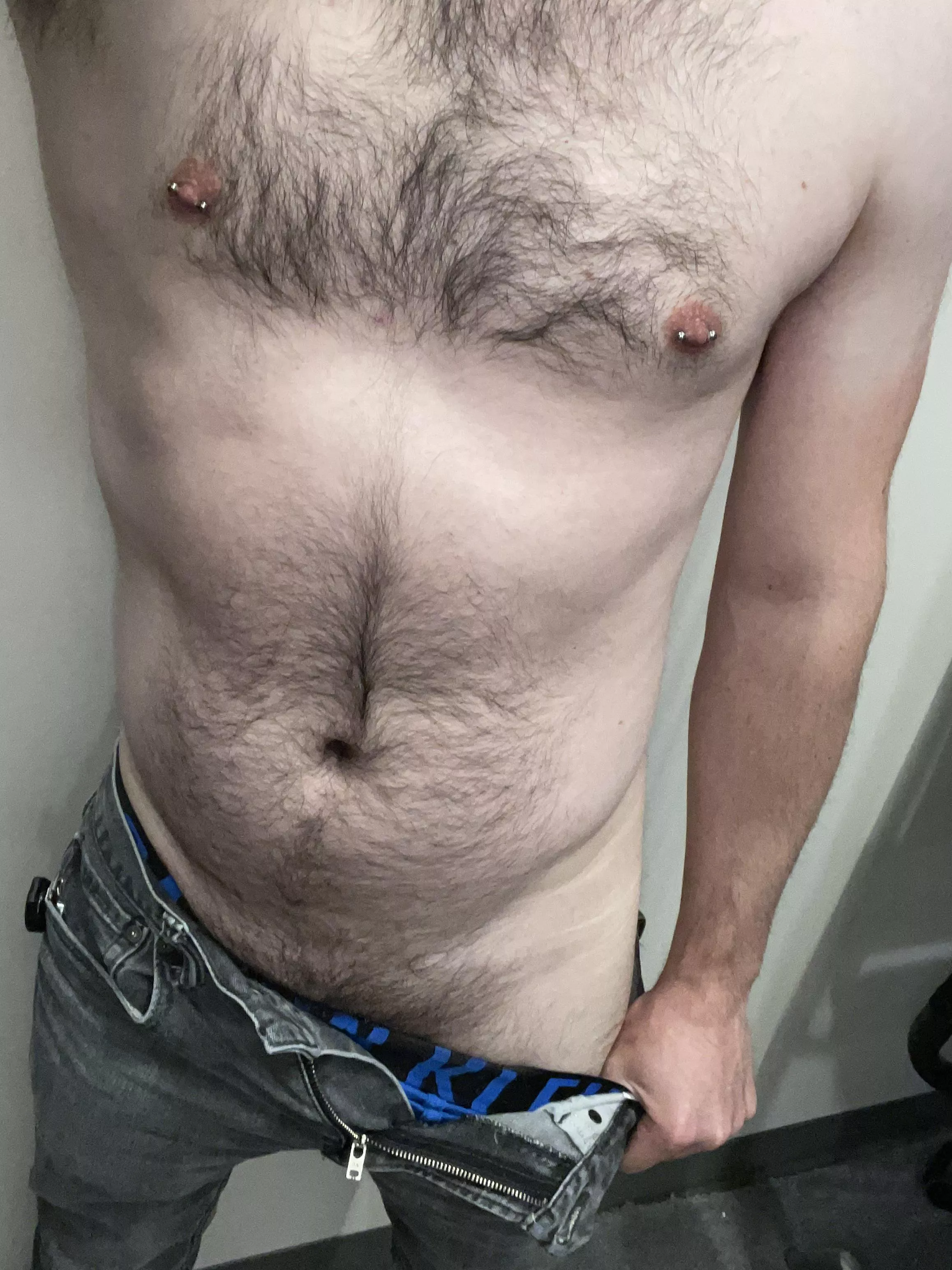 A quick costume change at work had me stop for a second. Someone come play so I don’t have to work? posted by OtterAdjacent