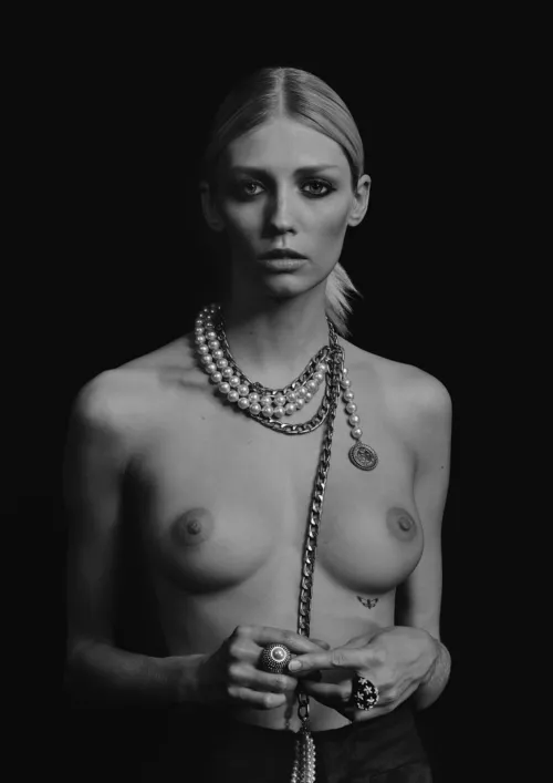 Alex Kijania by IllustratorNo385