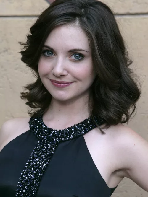 Alison Brie by heavyAugment736