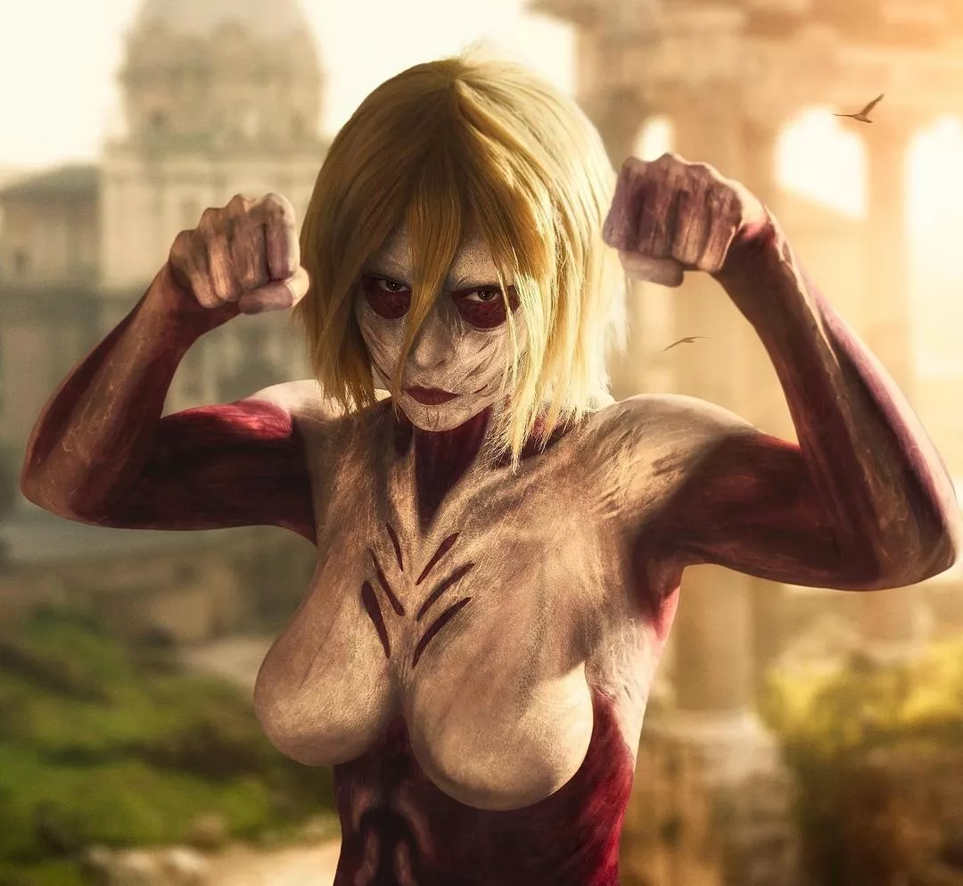 Annie Leonhart (Shingeki no Kyojin), by JannetIncosplay.~ posted by JannetIncosplay