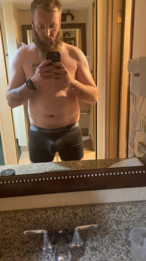 Anyone want to come see what’s under? by steezymcmills