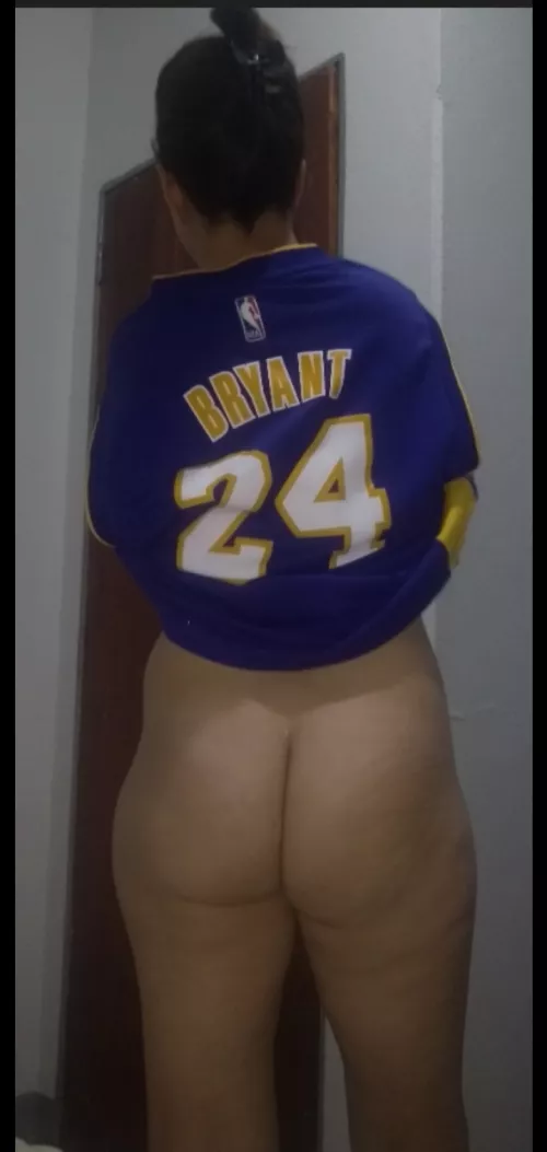 Basketball by oopspanties