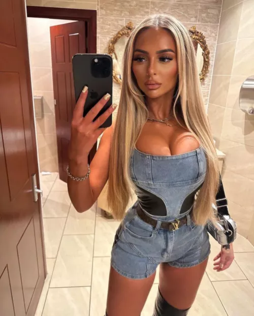 Bend her over in the bathroom by KingXXX10