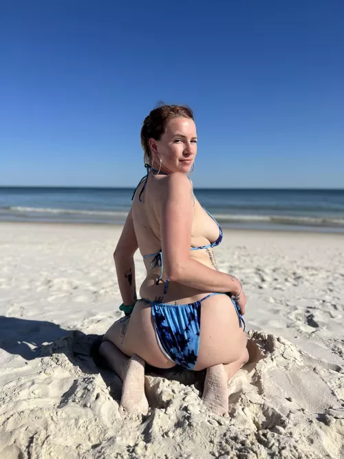 Best friend at the beach by Pirate666pyro