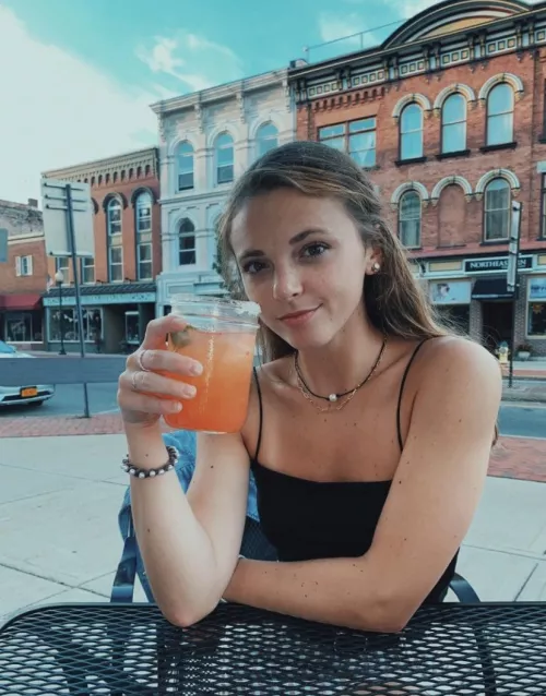 Brown eyed girl by Weakness-Valuable