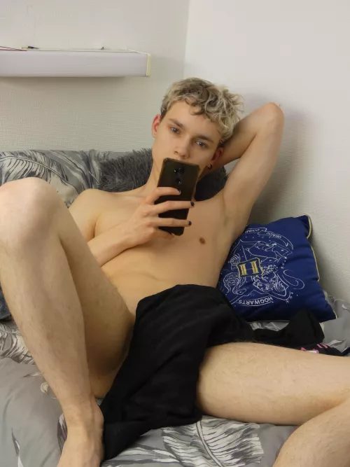 Can i take some pics while u suck me off? 🥺 by jojojo28