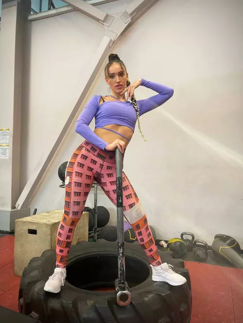 🎉🎊 Celebrating a special moment with my Reddit family! by Fun-College-1930