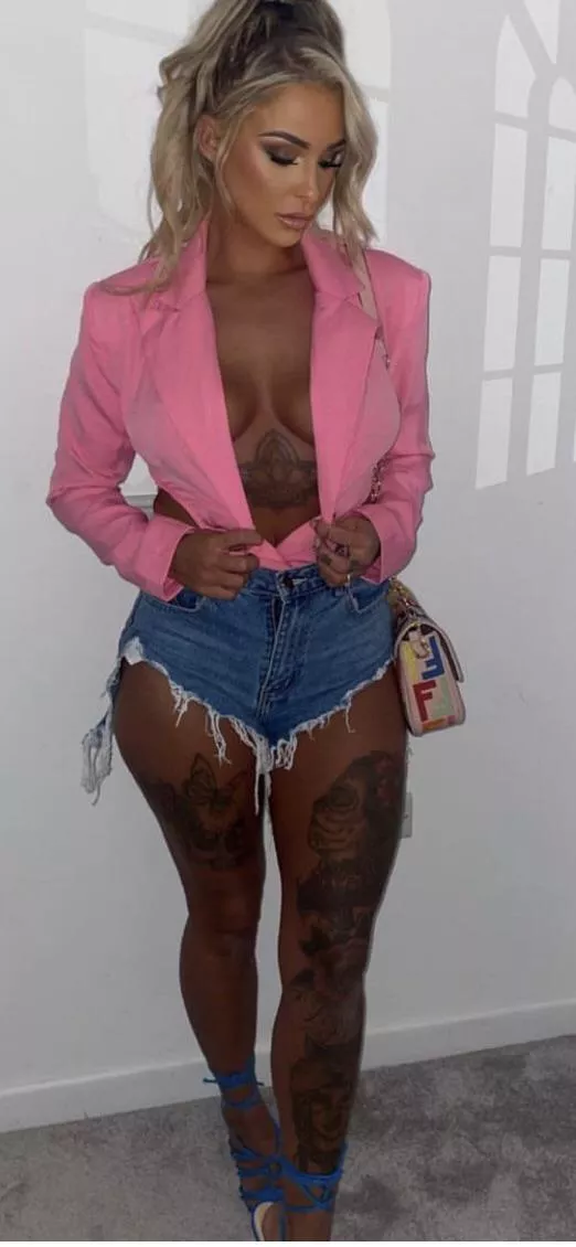 Chav milf posted by WingleWangle17