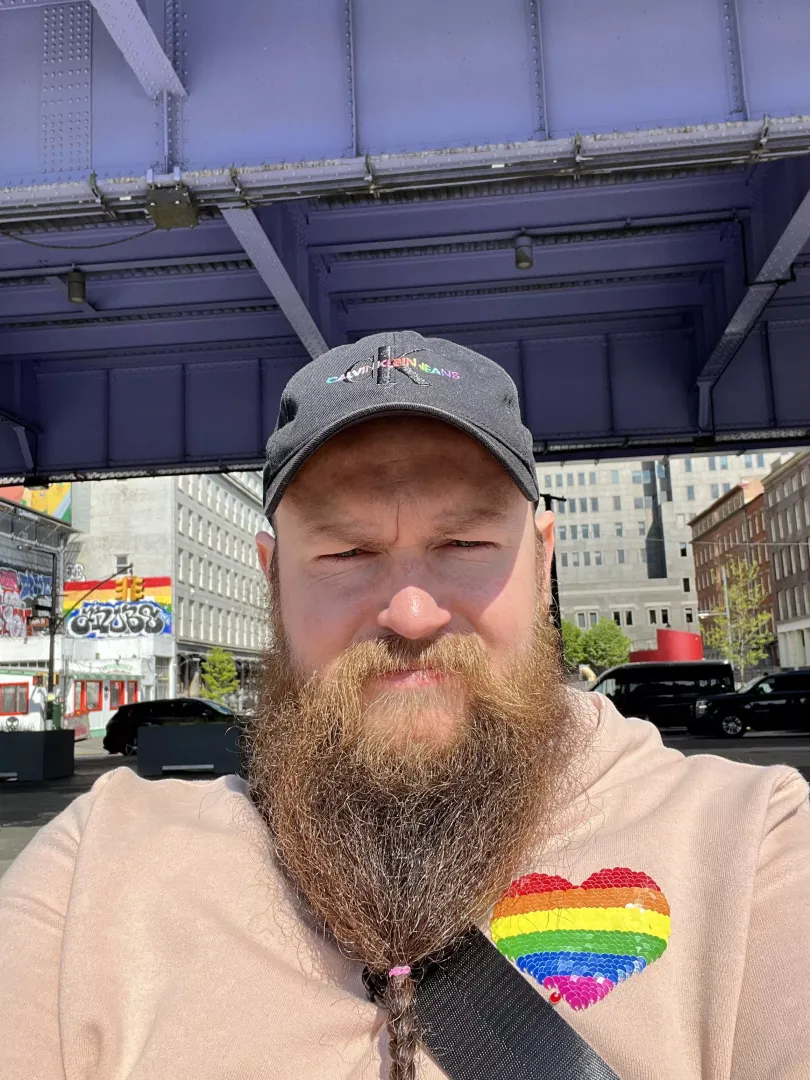 Chilling in NYC posted by crs2112