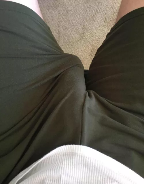 Come sit in daddy’s lap and wake this monster up by Biggertheshoe2