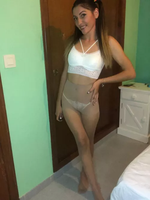 Cuddle with me all day by purpleangelof