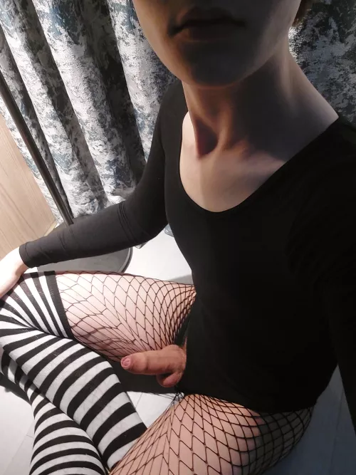 Do you like my lips? by LikeMeBut