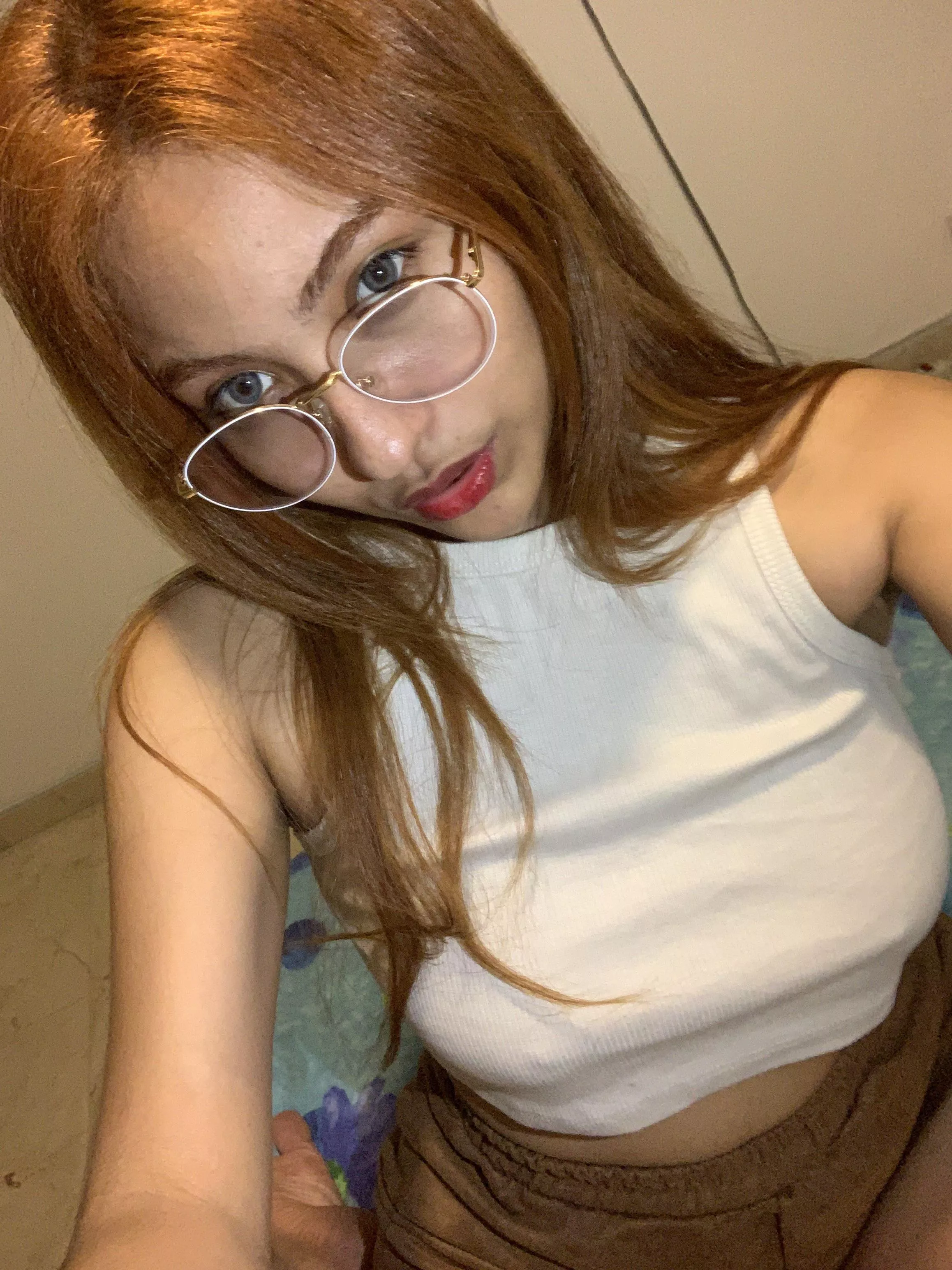 happy thursday from me :) F19 posted by Sweeterks