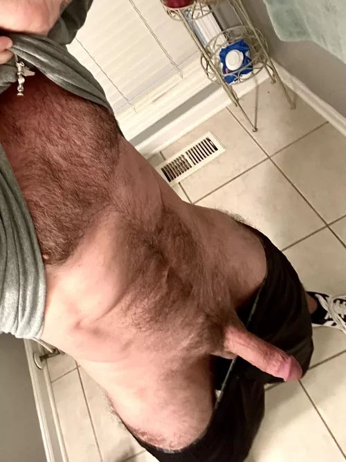 Headed to the gym. I use to be a Personal Trainer. Would u let me train u(46) by CarolinaDilf