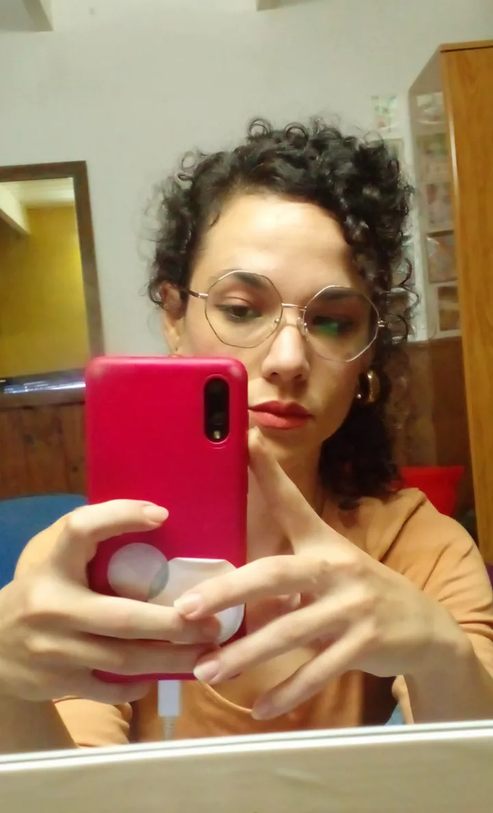 Hey! You, come play with me 🥵 posted by Gilda_Hayworth