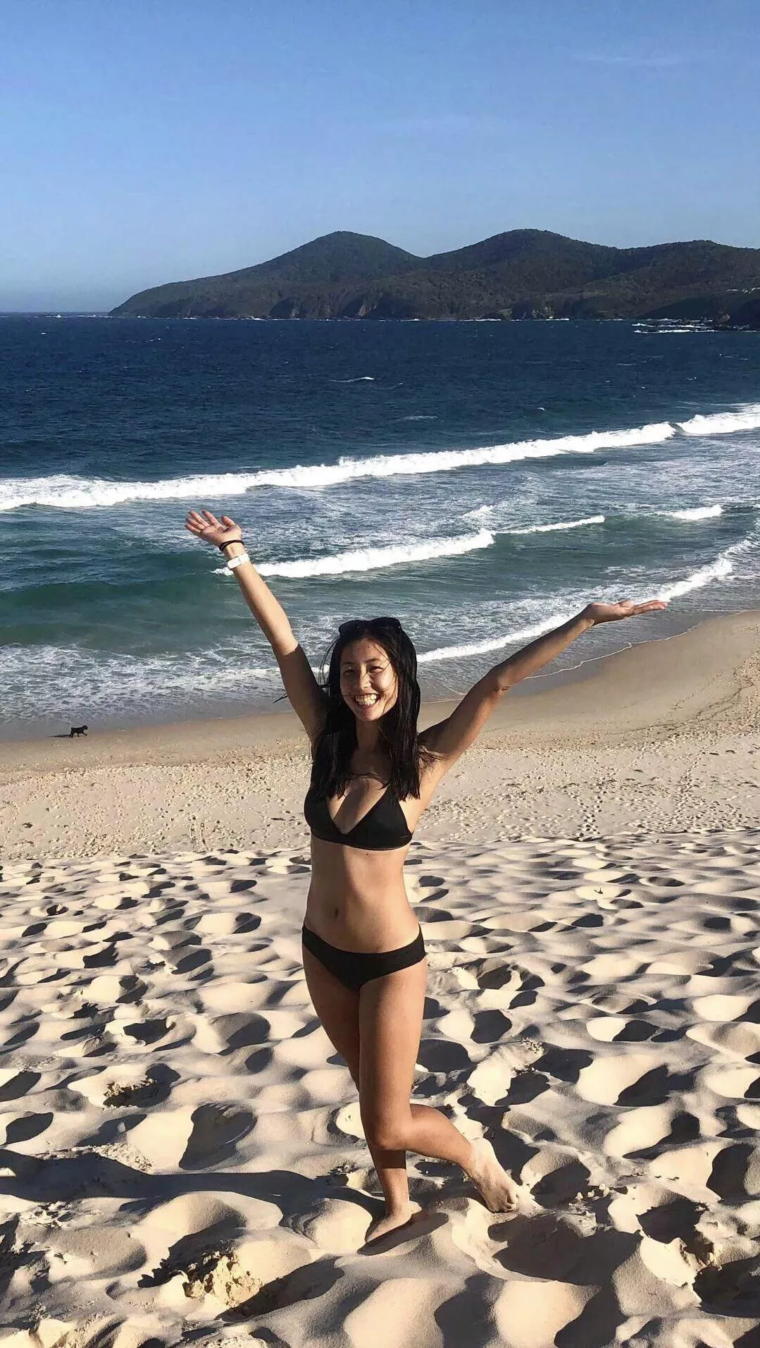 hot fit girl with a view posted by oneshotthatting