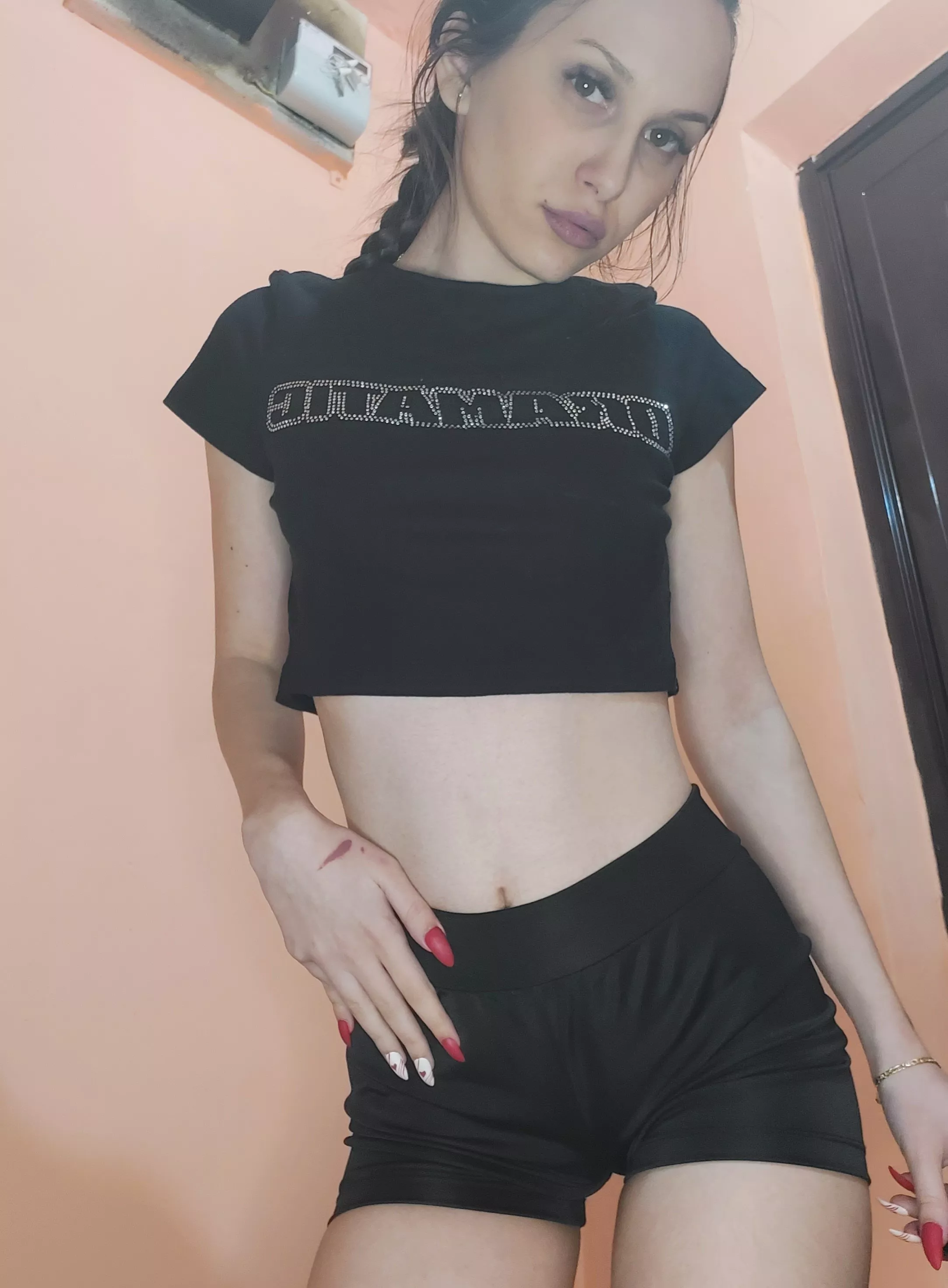 How do you like your oral sex? Fast and hard or slow and sensual? posted by WatkinsMegan