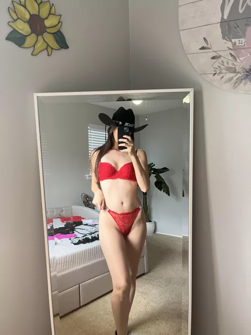 Howdy by Nattykatty69