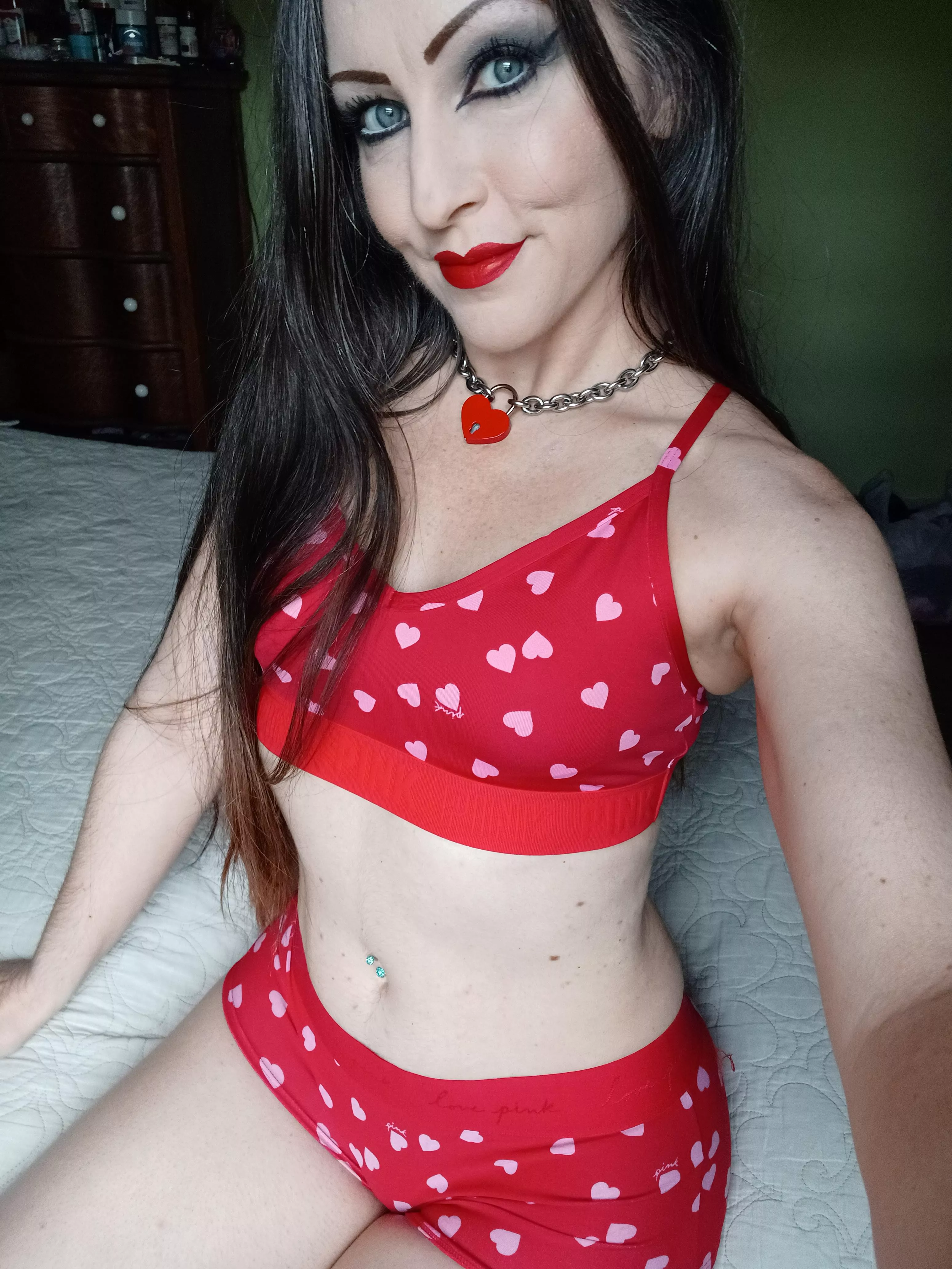 I hope this brightens your feed posted by littlegothinheels