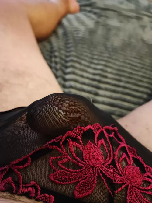 I just love the feel by lostonyou123