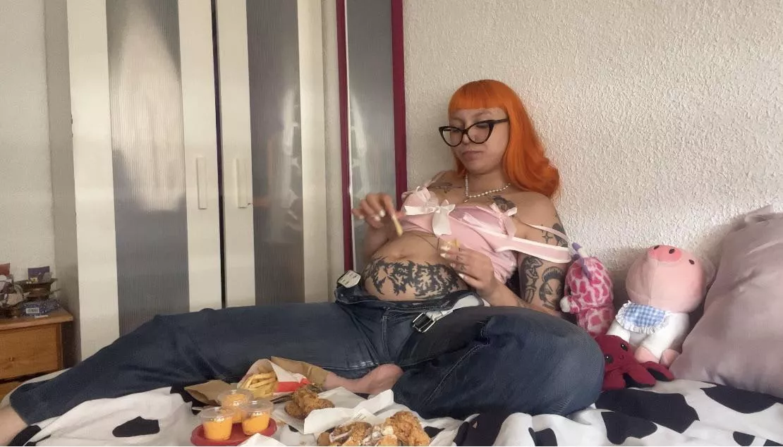 I look so cute 💕🤭 posted by Lamakoto