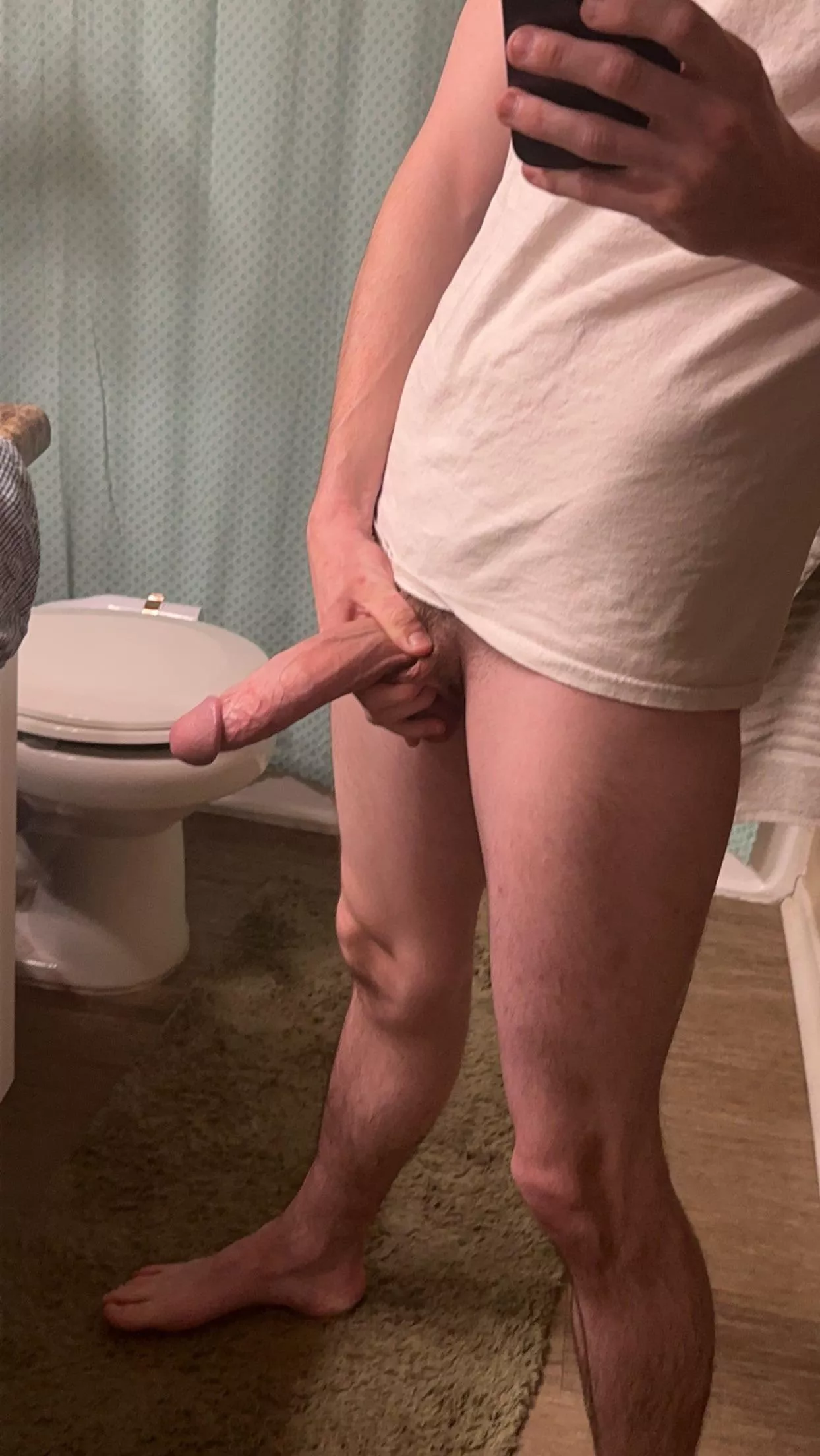 I wonder if my boyish figure fits in here posted by Dummandboard